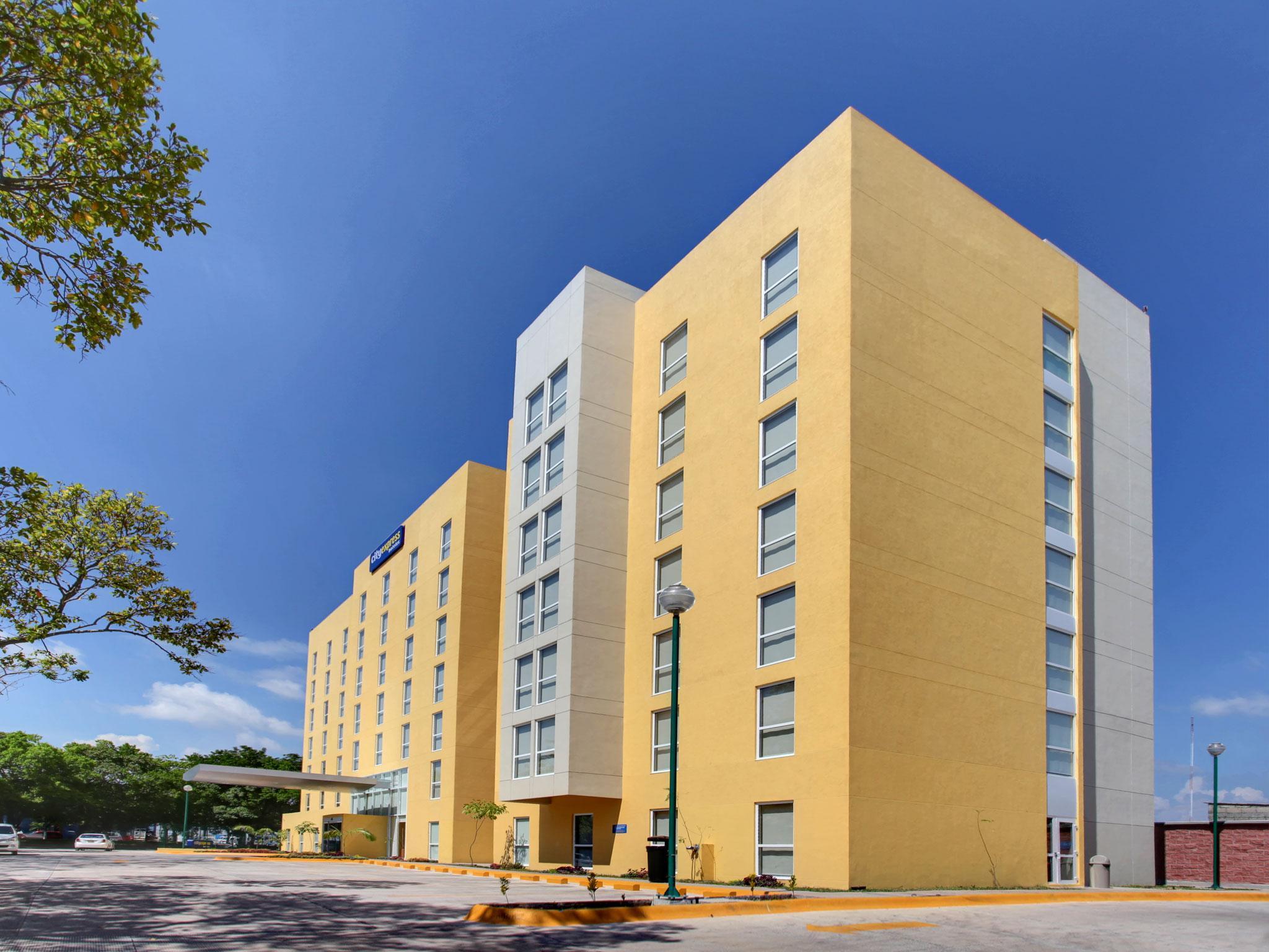 ซิตี้ เอ็กซ์เพรส จูเนียร์ บียาเอร์โมซา Hotel วิลลาเฮอโมซา ภายนอก รูปภาพ