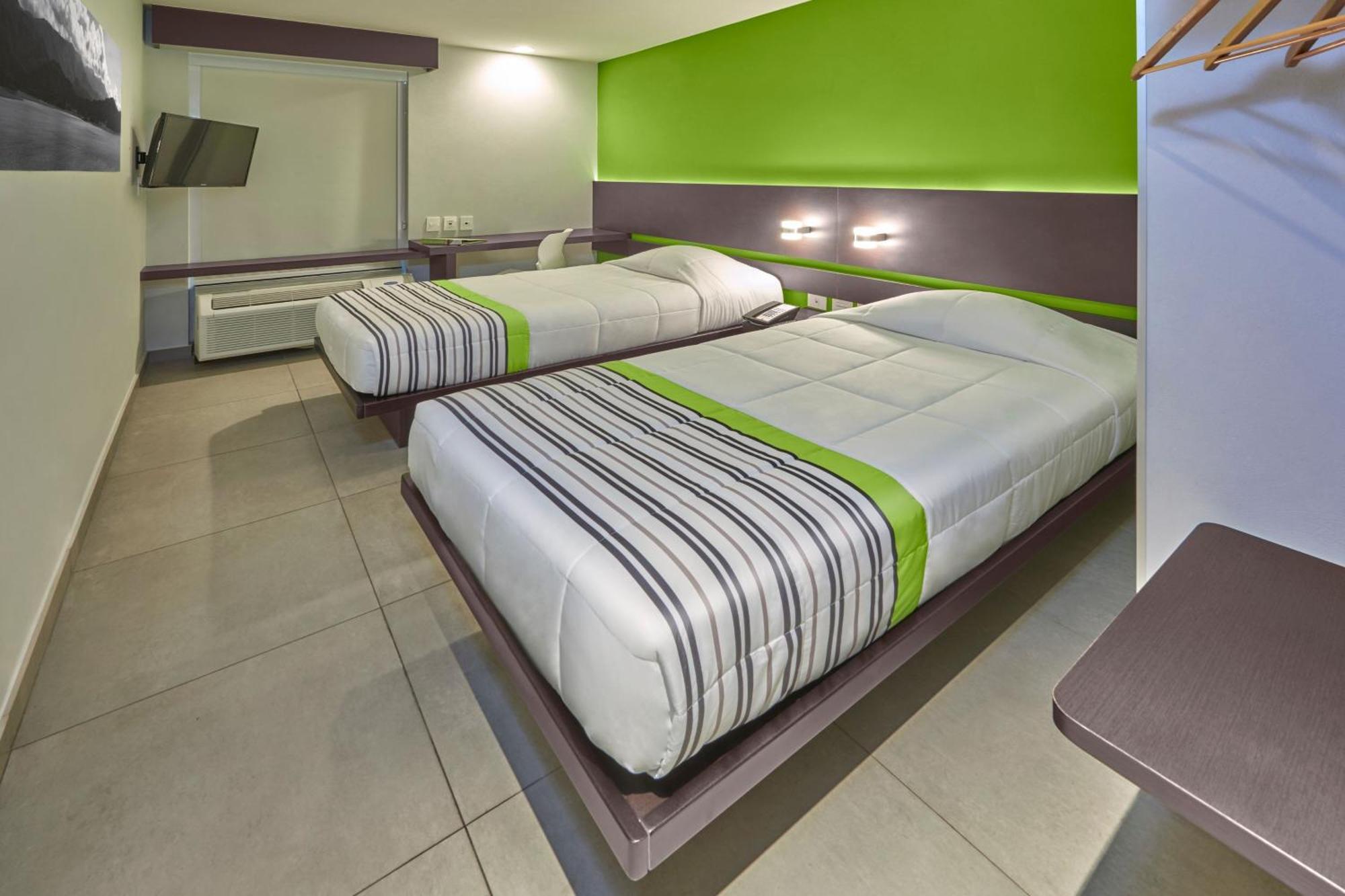 ซิตี้ เอ็กซ์เพรส จูเนียร์ บียาเอร์โมซา Hotel วิลลาเฮอโมซา ภายนอก รูปภาพ